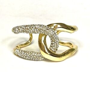 New Crystal Interlocked Cuff Bracelet Chunky Bold Rhinestone Jewelry AU02
